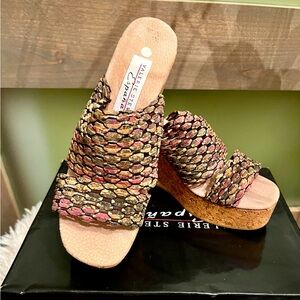 Valerie Stevens Espana Marbella Fuchsia Cork Wedges Size:7 New in box 19…